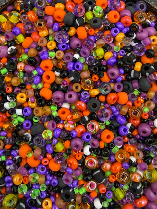 25 Grams Czech Glass Chunky Mix Size 11/0, 8/0 & 6/0 - Halloween Town