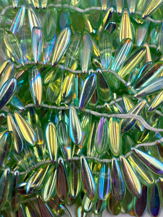 5x16mm Dagger- Peridot AB