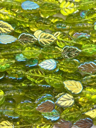 11x8mm Leaf- Olivine AB