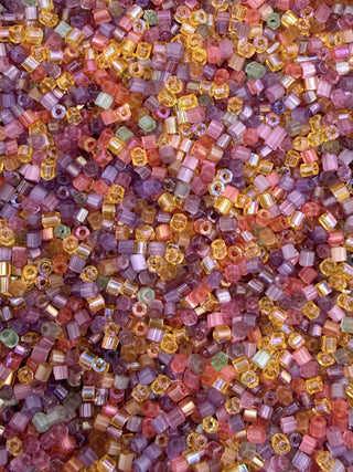 25 Grams Size 11/0 2-Cut Hex Mix- Soft Shimmer